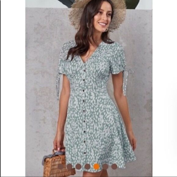 L*SPACE Valentina Dress in Stone Steps SIZE Medium EUC!! - Picture 3 of 13